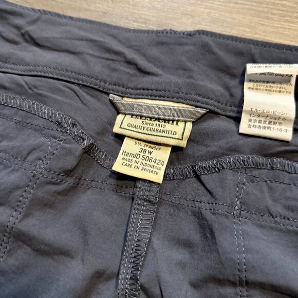L.L. Bean Men's Cargo Shorts - Grey - Picture 5 of 5